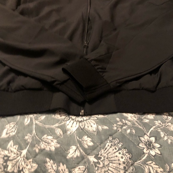 NWT Mens Express Lightweight Bomber Jacket ( Pitch Black) - Picture 4 of 8